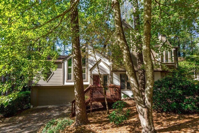 Building Photo - 2744 Tritt Springs Dr NE