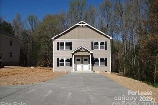 Building Photo - 125 Eastview Dr
