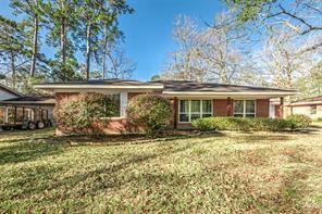 Building Photo - 211 Pine Shadow Dr