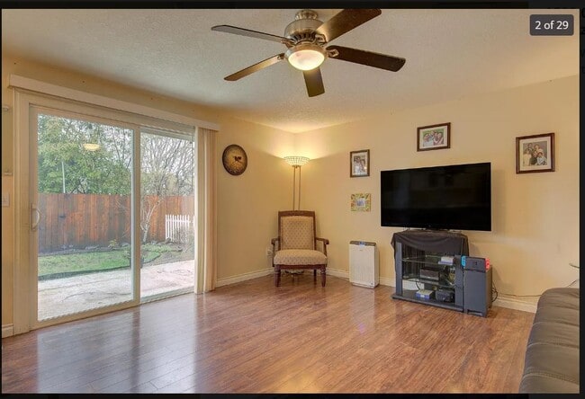 Foto del edificio - 7639 SW Aldrich Ct