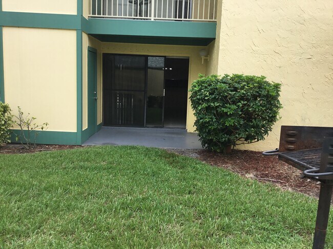 Building Photo - 1225 N Wickham Rd