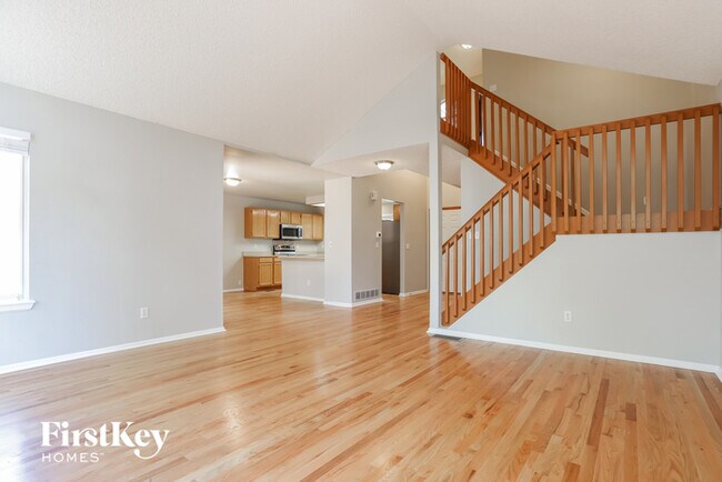 Building Photo - 14834 E Penwood Pl