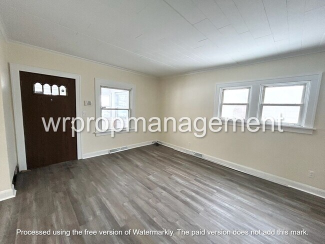 Foto del edificio - 3 Bed 1.5 Bath Home in West Toledo