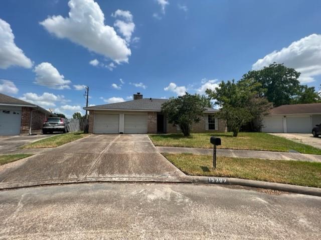 Foto del edificio - 15307 Timberlea Dr