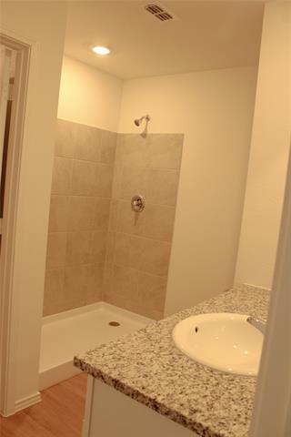 Foto del edificio - 1021 Mountain Laurel Rd