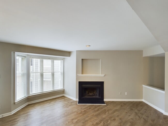 Building Photo - 1041 Wirewood Dr