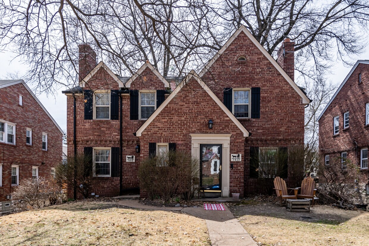 7818 Delmar Blvd Unit 7818, University City, MO 63130 Apartments in