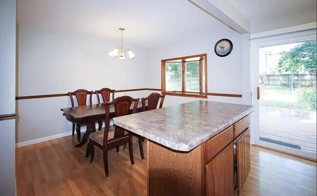 Foto del edificio - 3904 Bowdoin St