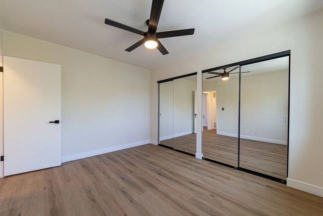 Building Photo - 3401 Ocean Park Blvd