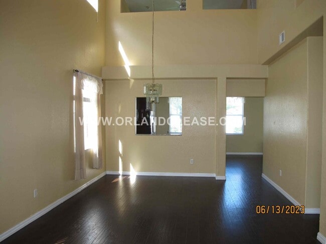 Photo - 4 bed 2.5 bath home located in Greenbriar at Tuscawilla Community !