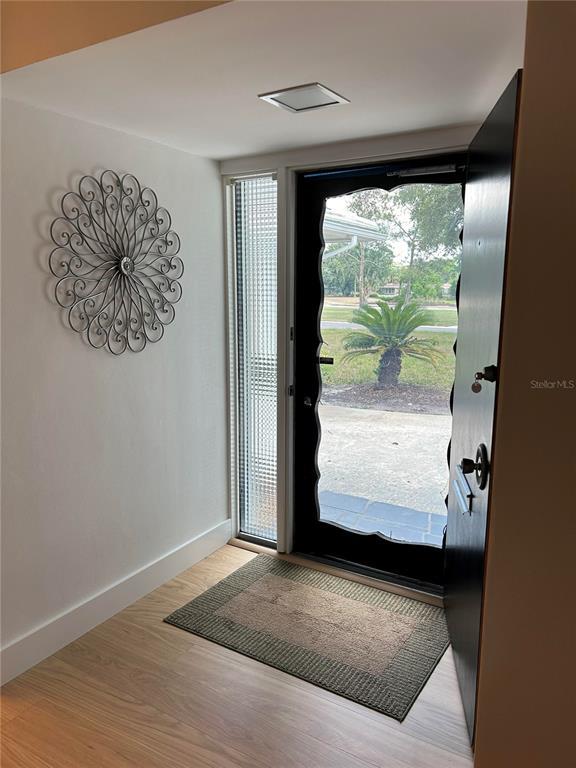 Foto del edificio - 1717 Anastasia Way S