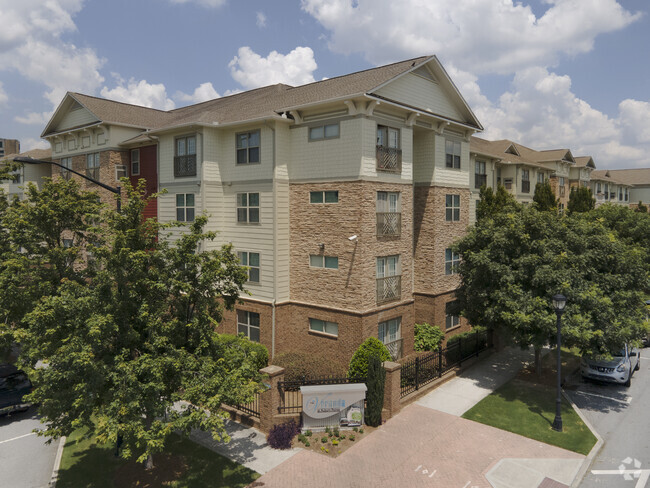 Foto del edificio - Veranda At Auburn Pointe