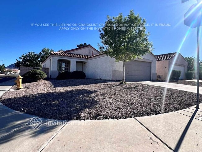 Foto del edificio - 876 Tollbrook Way