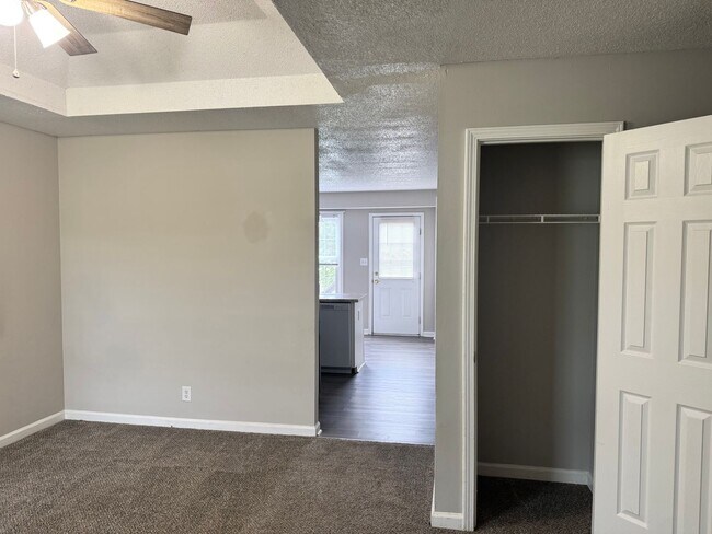 Foto del edificio - **Just listed**