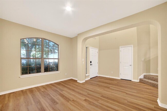 Foto del edificio - 1090 Sussex Way