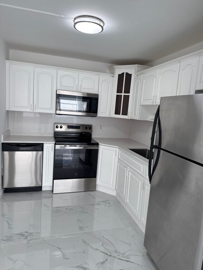 Foto del edificio - 1005E