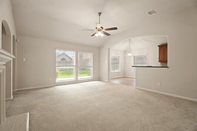 Building Photo - 308 Green Cedar Dr