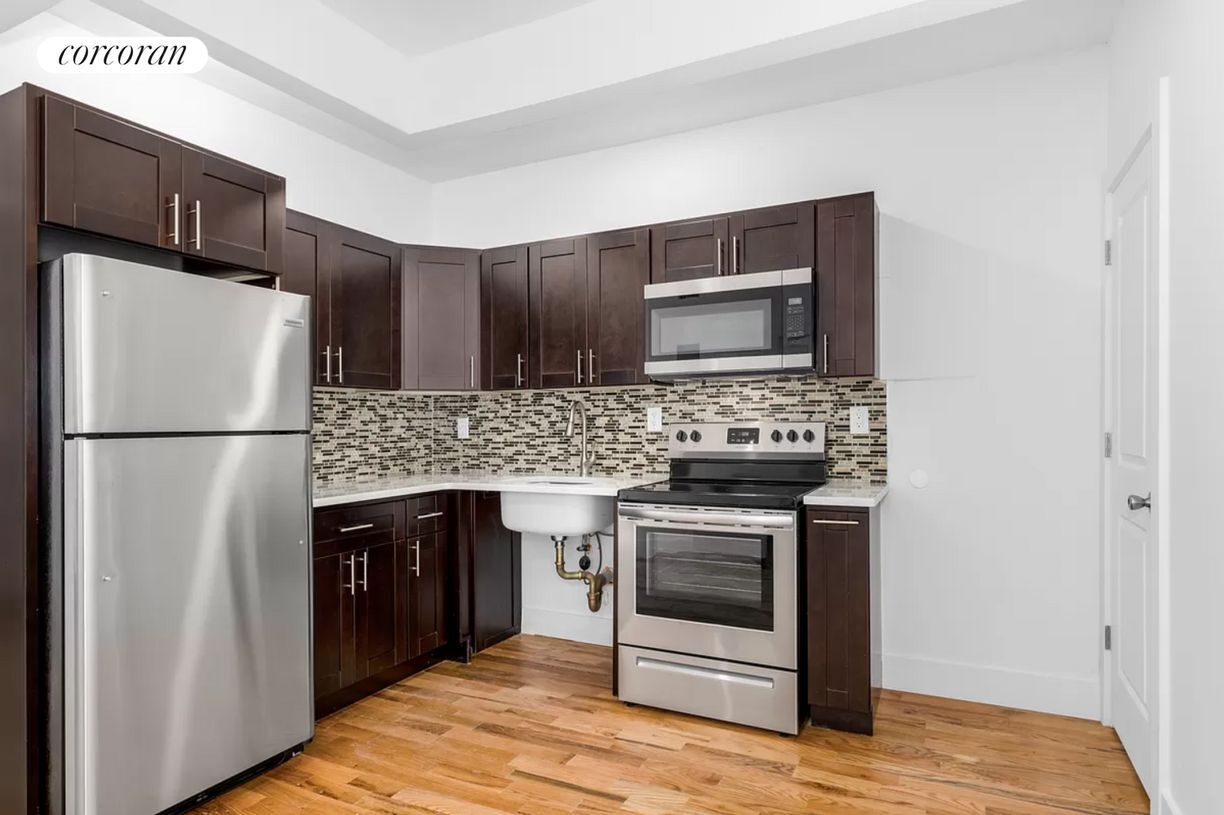 8218 Avenue J, Brooklyn, NY 11236 House Rental in Brooklyn, NY