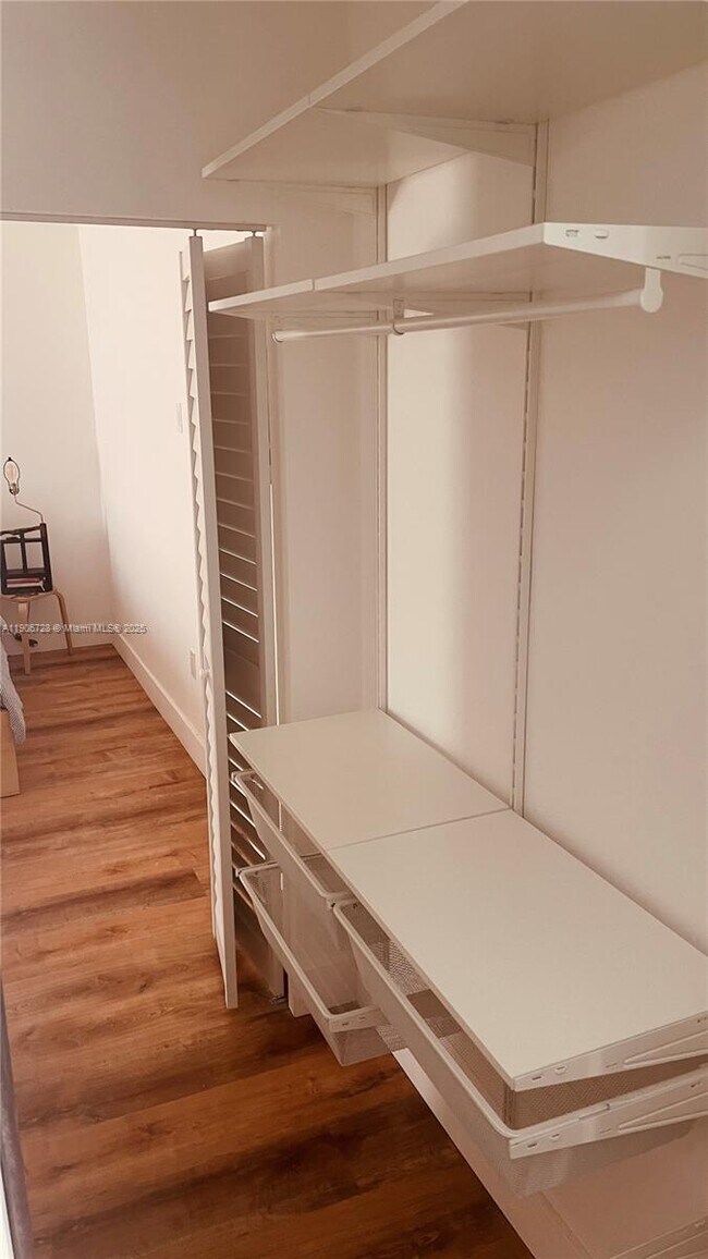 Foto del edificio - 14270 SW 68th St