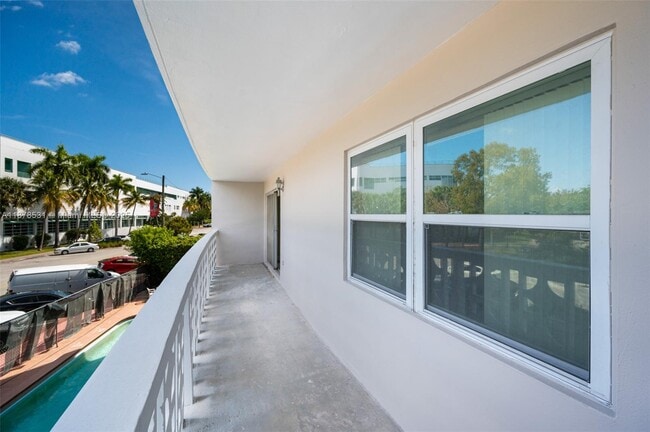 Building Photo - 4141 Nautilus Dr