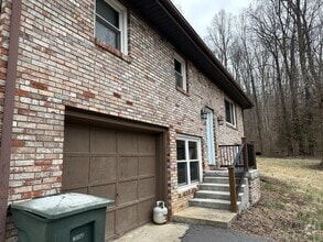 Building Photo - 1312 Ledford St