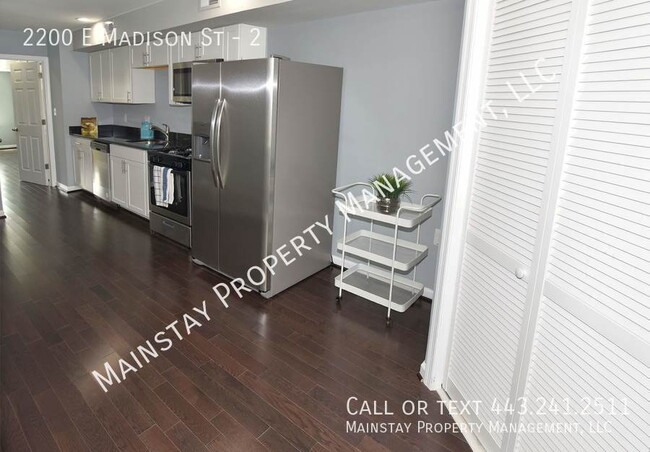 Foto del edificio - 2200 E Madison St