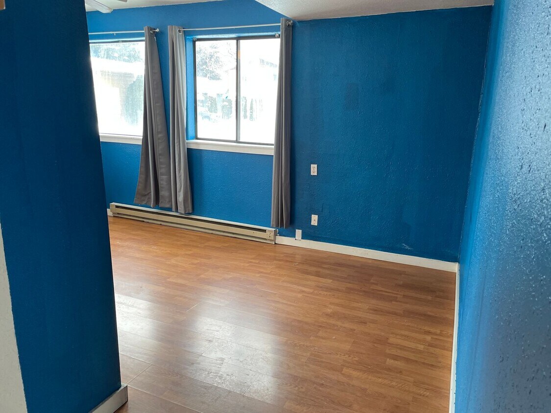 Foto principal - 201 S Asbury St