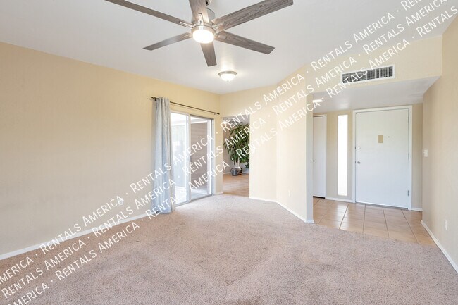 Building Photo - Coming Soon! Great NW neighborhood!