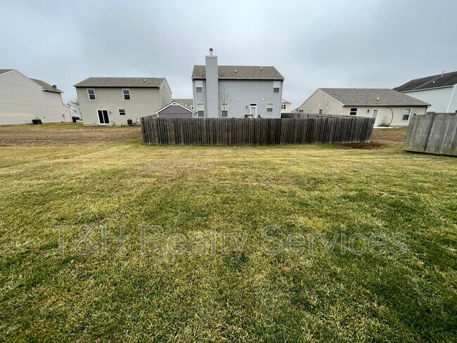 Building Photo - 8031 Gathering Ln
