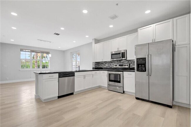 Foto del edificio - 1635 N Federal Hwy