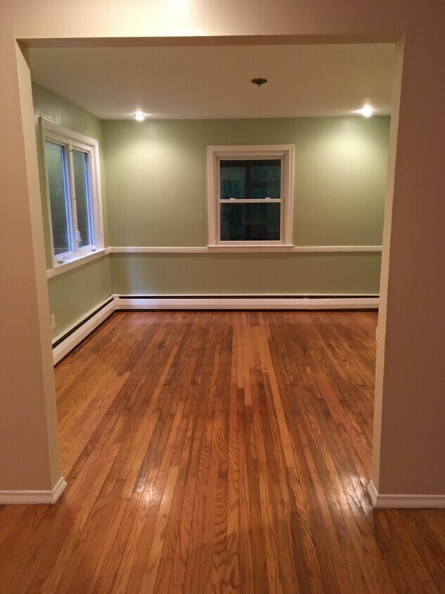 Foto del edificio - 7 Wooded Ln