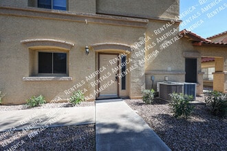 Building Photo - 2831 E Southern Ave