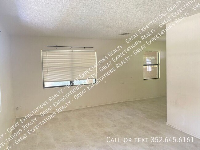 Foto del edificio - 11421 SE 59th Terrace