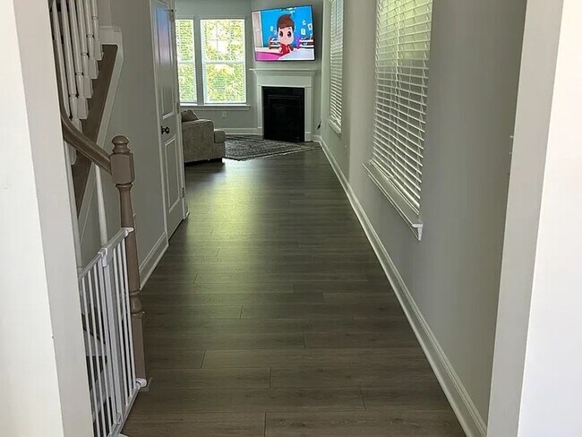 Building Photo - Charming 4BR House in Holly Springs