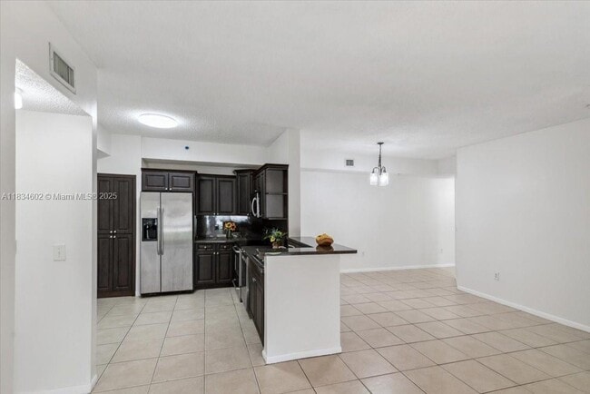 Foto del edificio - 6952 SW 39th St