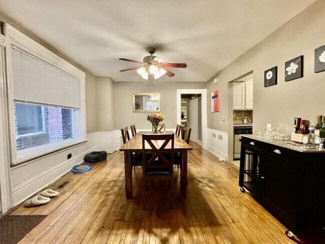 Foto del edificio - 2 bedroom in Chicago IL 60614