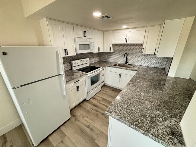 Foto del edificio - Gorgeous 2bed/1bath home located in Spring...
