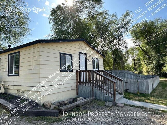 Foto del edificio - 2016 3rd St N