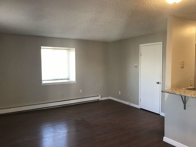 Foto del edificio - 980 S Dexter St