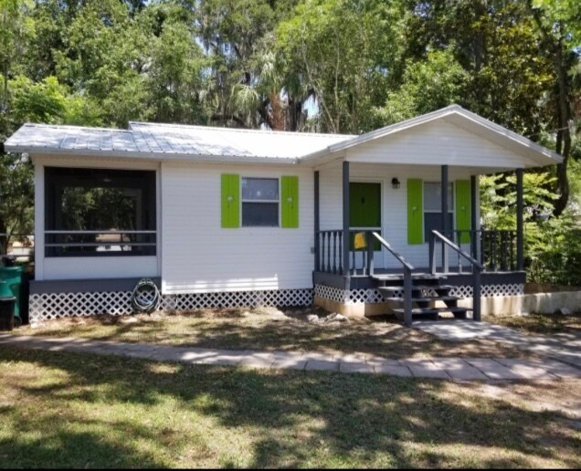 310 W Dampier St, Inverness, FL 34450 House for Rent in Inverness, FL