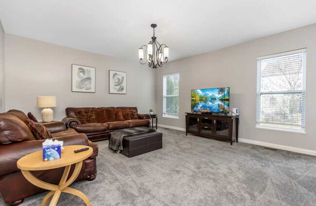 Foto del edificio - 4120 McNery Dr