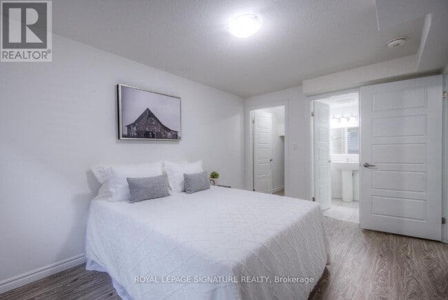 Photo du bâtiment - 374-374 Prospect Ave