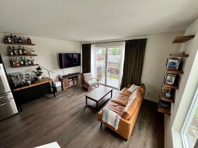 Foto del edificio - Immaculate 3 Bed 2 Bath Seattle Townhome @ An Incredible Location!