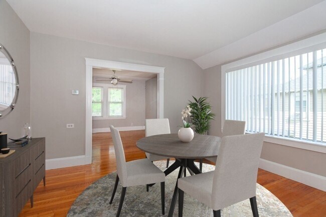 Building Photo - 28 Burgoyne St