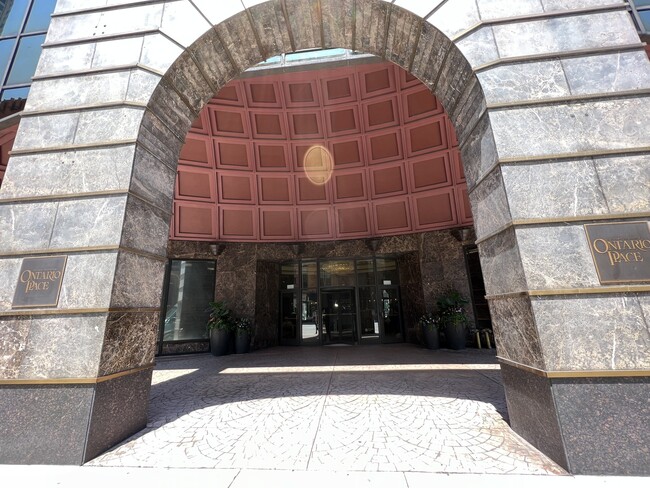 Foto del edificio - 10 E Ontario St