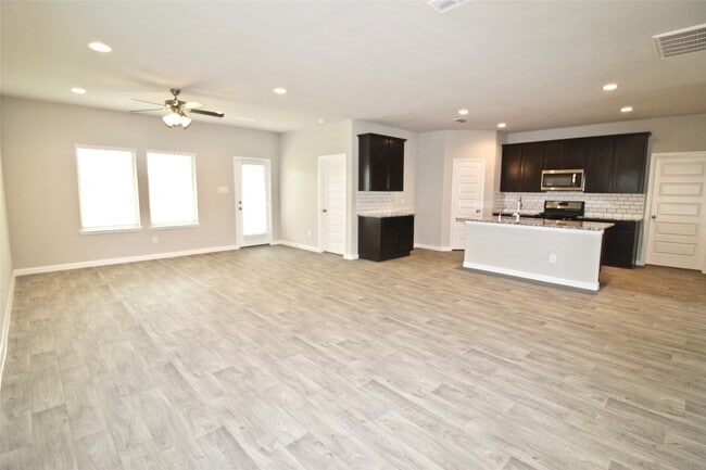 Building Photo - 3746 Canyon Shore Ln