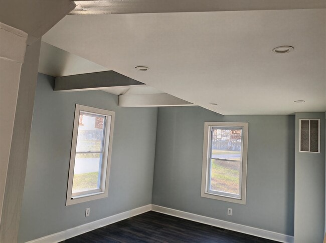 Building Photo - 201 Coulbourn Mill Rd