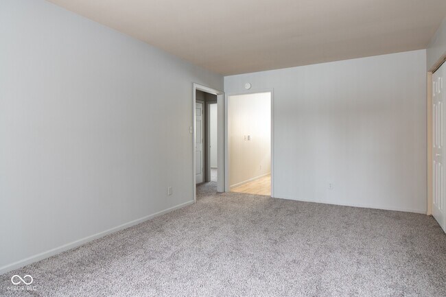 Foto del edificio - 5909 Devington Rd