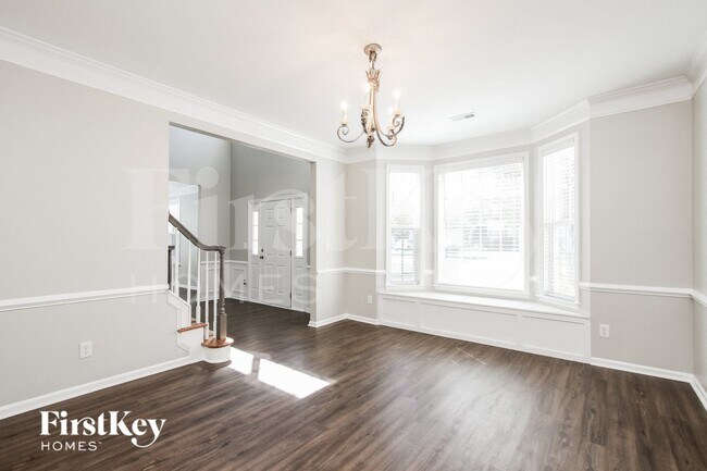 Foto del edificio - 813 Pinkney Pl