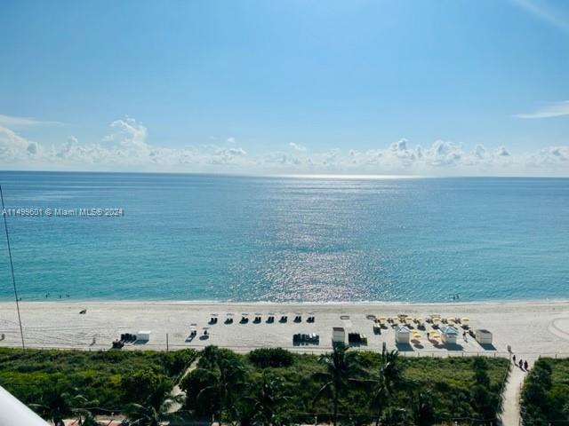 Foto del edificio - 6301 Collins Ave